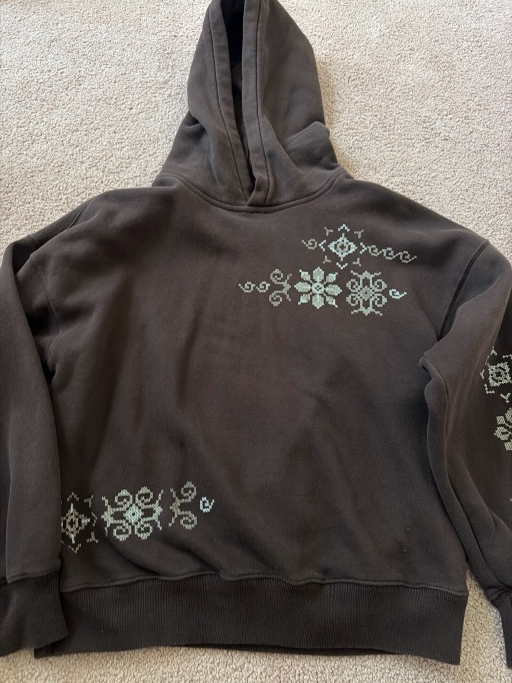 Abercrombie & Fitch Brown Hoodie Sweater with Cream Snowflake Motifs